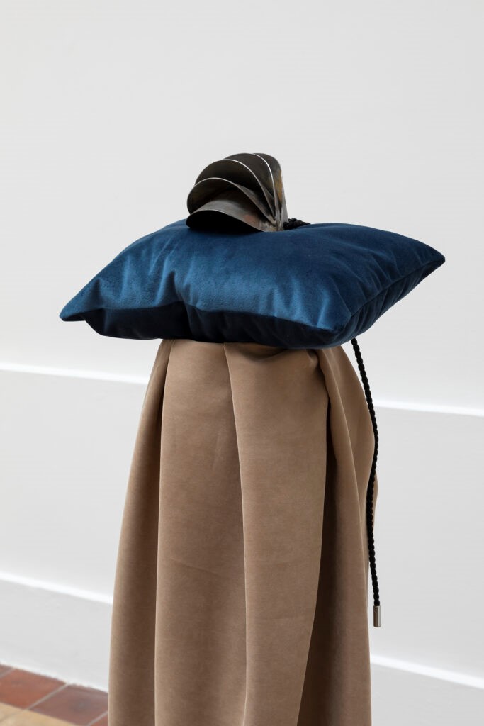 Untitled Low0376 683X1024